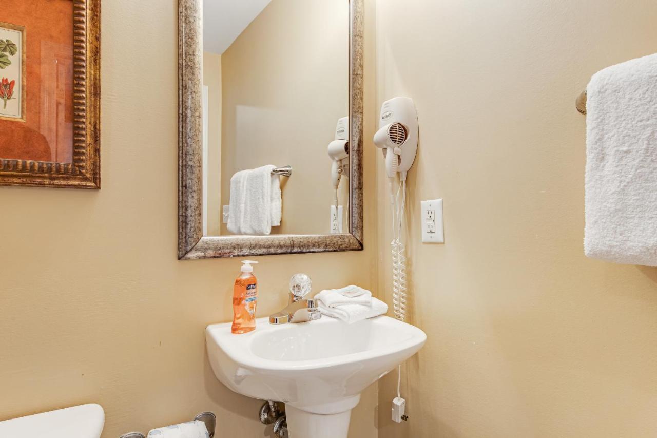 Splash Resort Condos II Panama City Beach Room photo